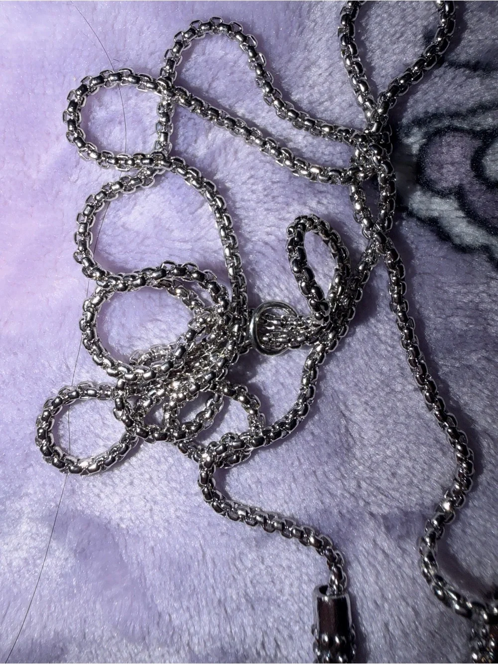 Y2K Earbud Headphone Pendant Silver Chain Necklace Indie Sleaze